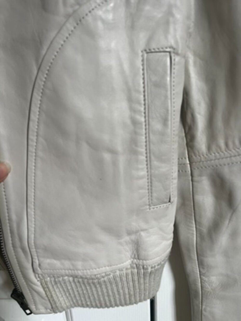 Leather Jacket - Picture 4 of 6